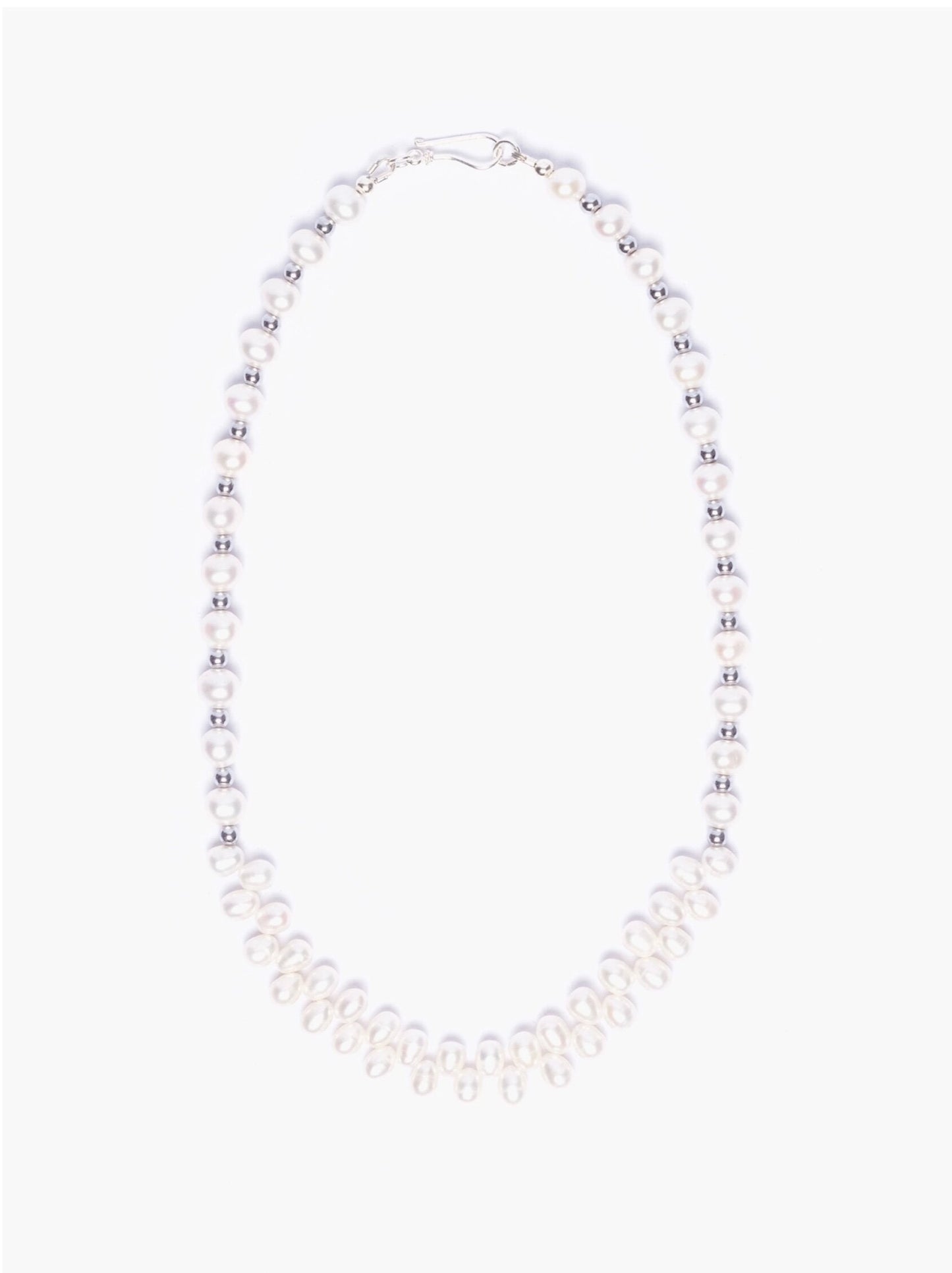 Hematite x Freshwater Pearl Necklace