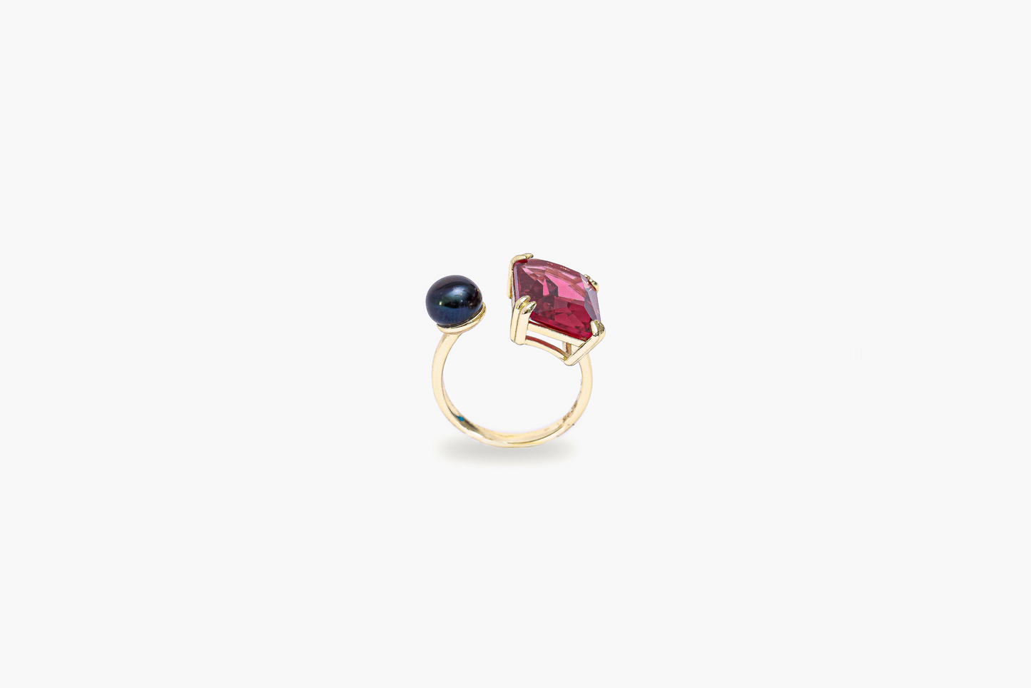 Rose Stone x Black Freshwater Pearl Ring