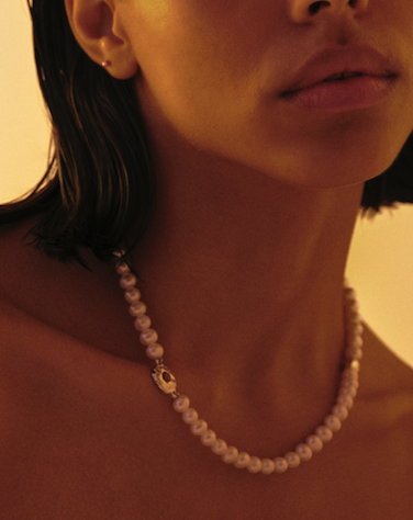 Freshwater Pearl Necklace x Silver Sapphire Link
