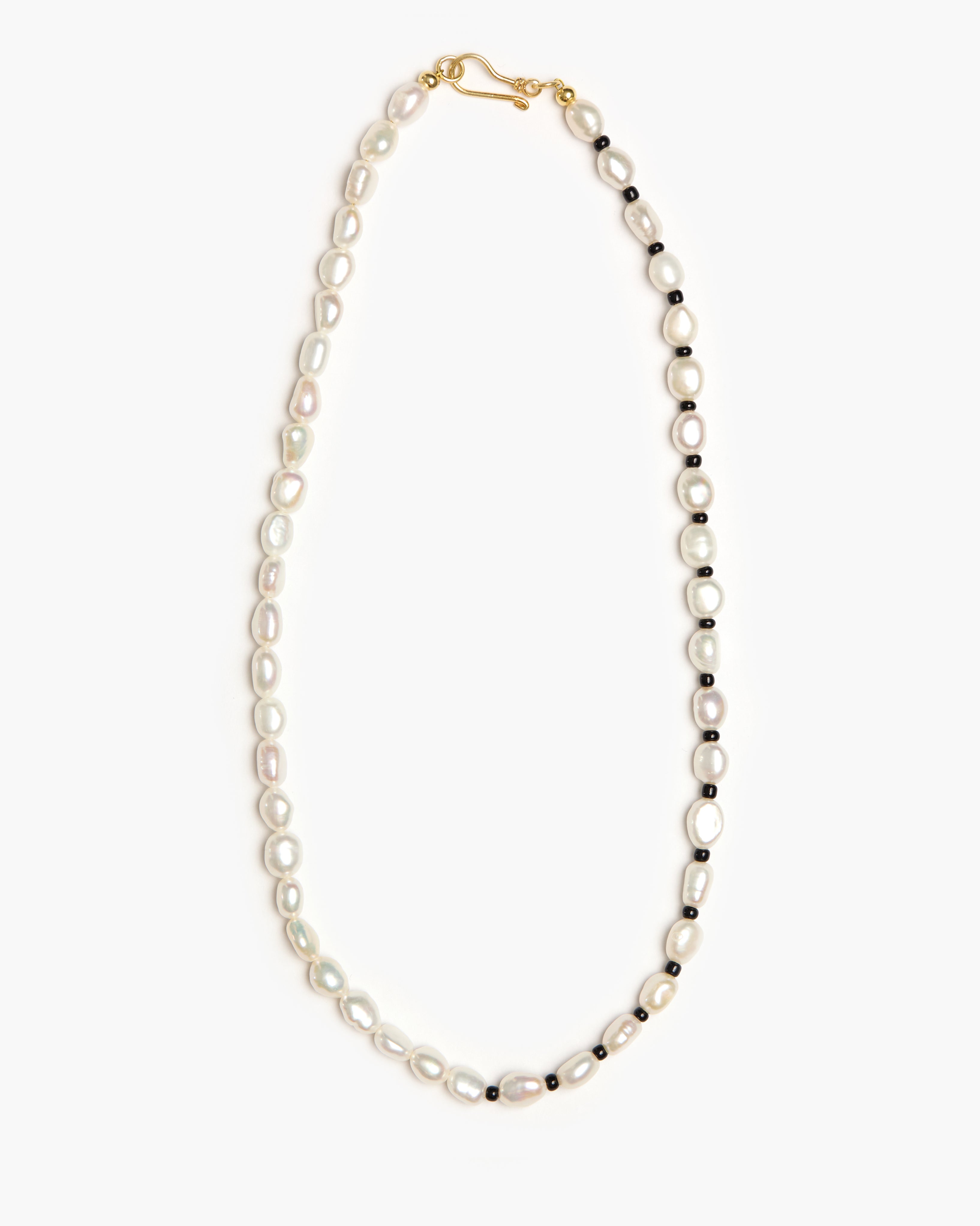 Mono Pearl Necklace