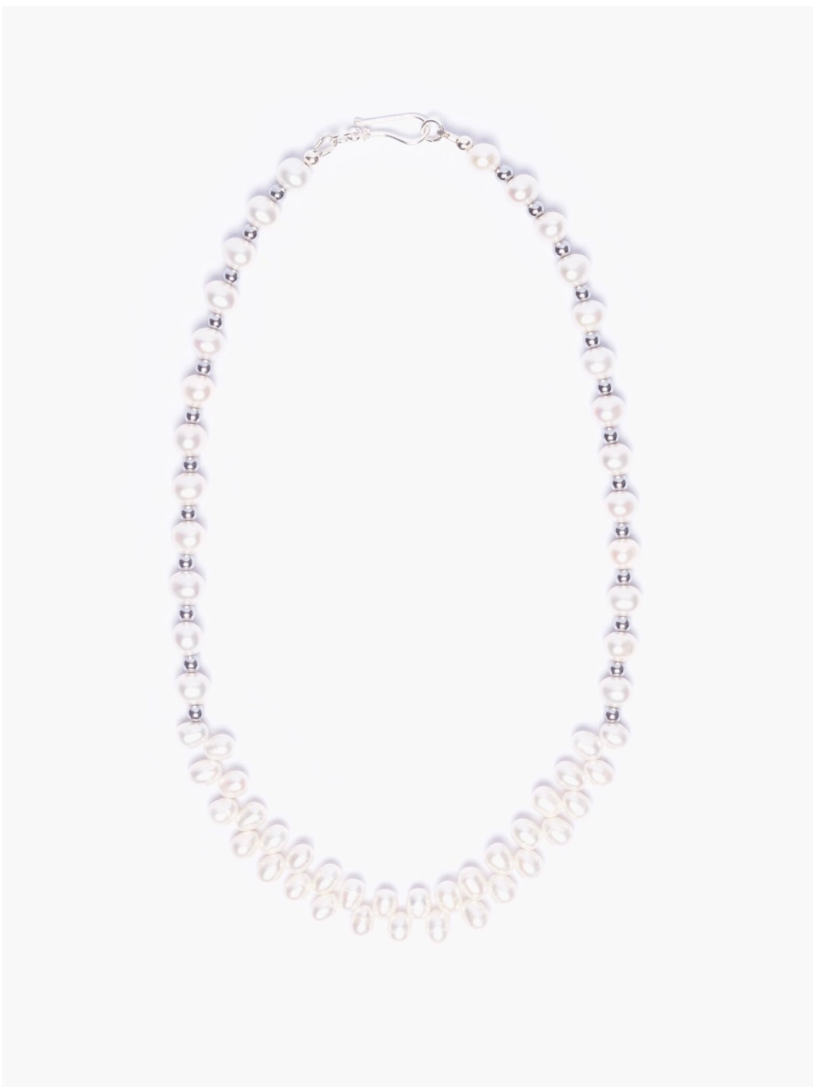 Hematite x Freshwater Pearl Necklace