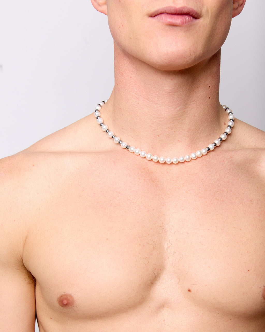 Freshwater Pearl x Hematite Necklace